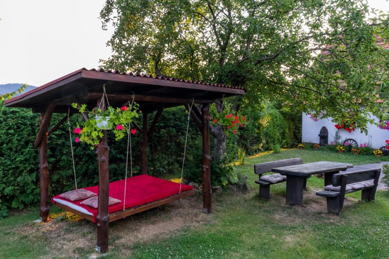 Holiday Home Gorski Lazi Trsce Exteriör bild